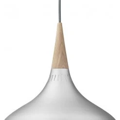 Fritz Hansen Orient™ P2, Aluminium/Oak Kobber